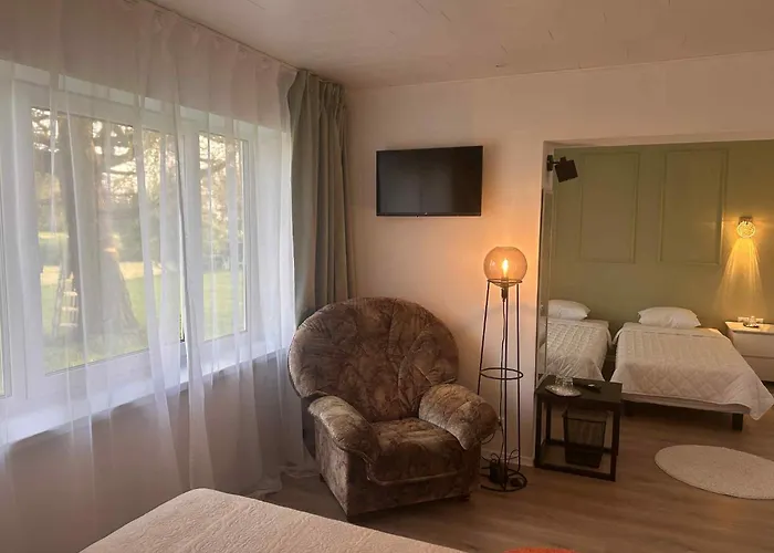 Valgemaja Majutus * Restu