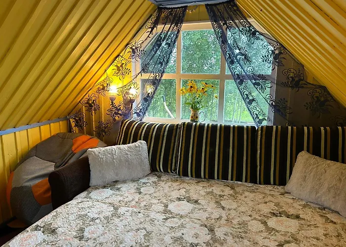 Valgemaja Majutus Kwatera prywatna