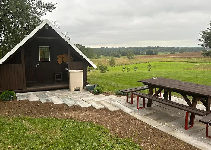 Valgemaja Majutus Kwatera prywatna *